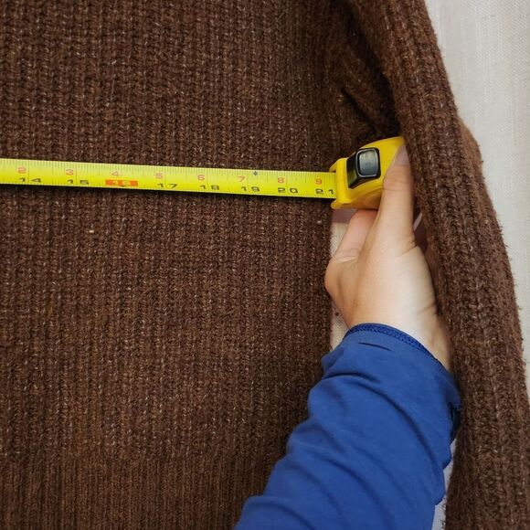 AE Cozy Brown Knit Sweater - Picture 6 of 7